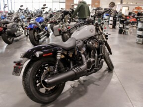 2026 Harley-Davidson Sportster Nightster thumb 2