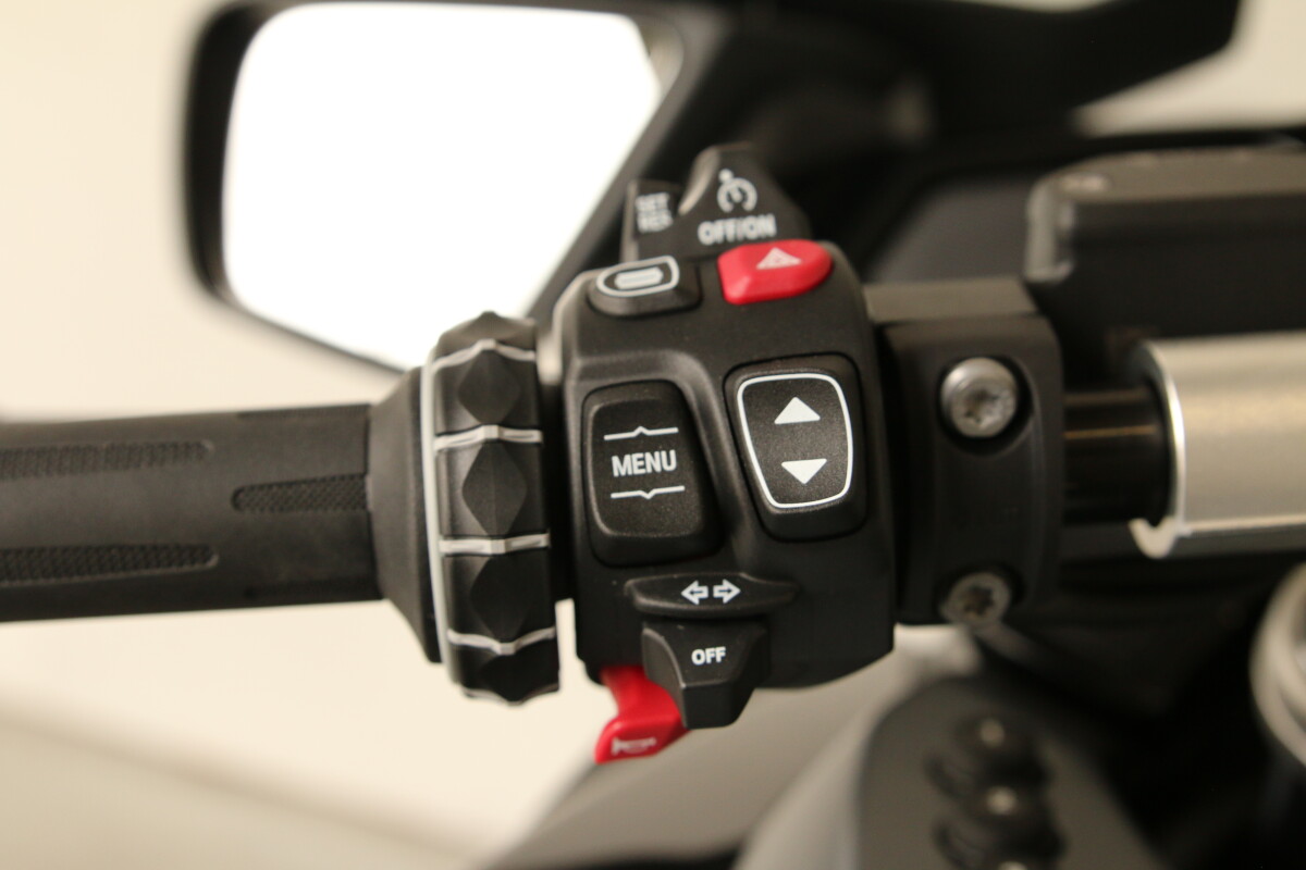 On Sale 2026 BMW R 1300 RT, photo 27