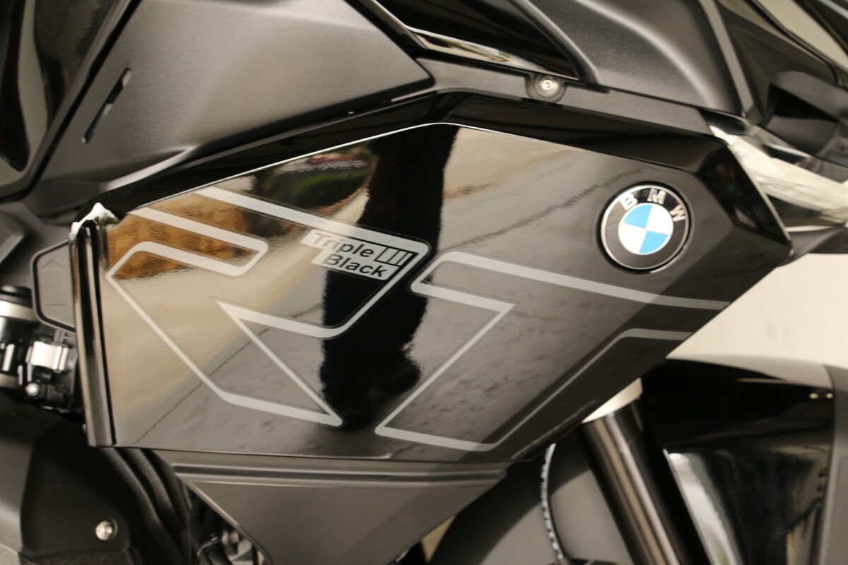 On Sale 2026 BMW R 1300 RT, photo 12