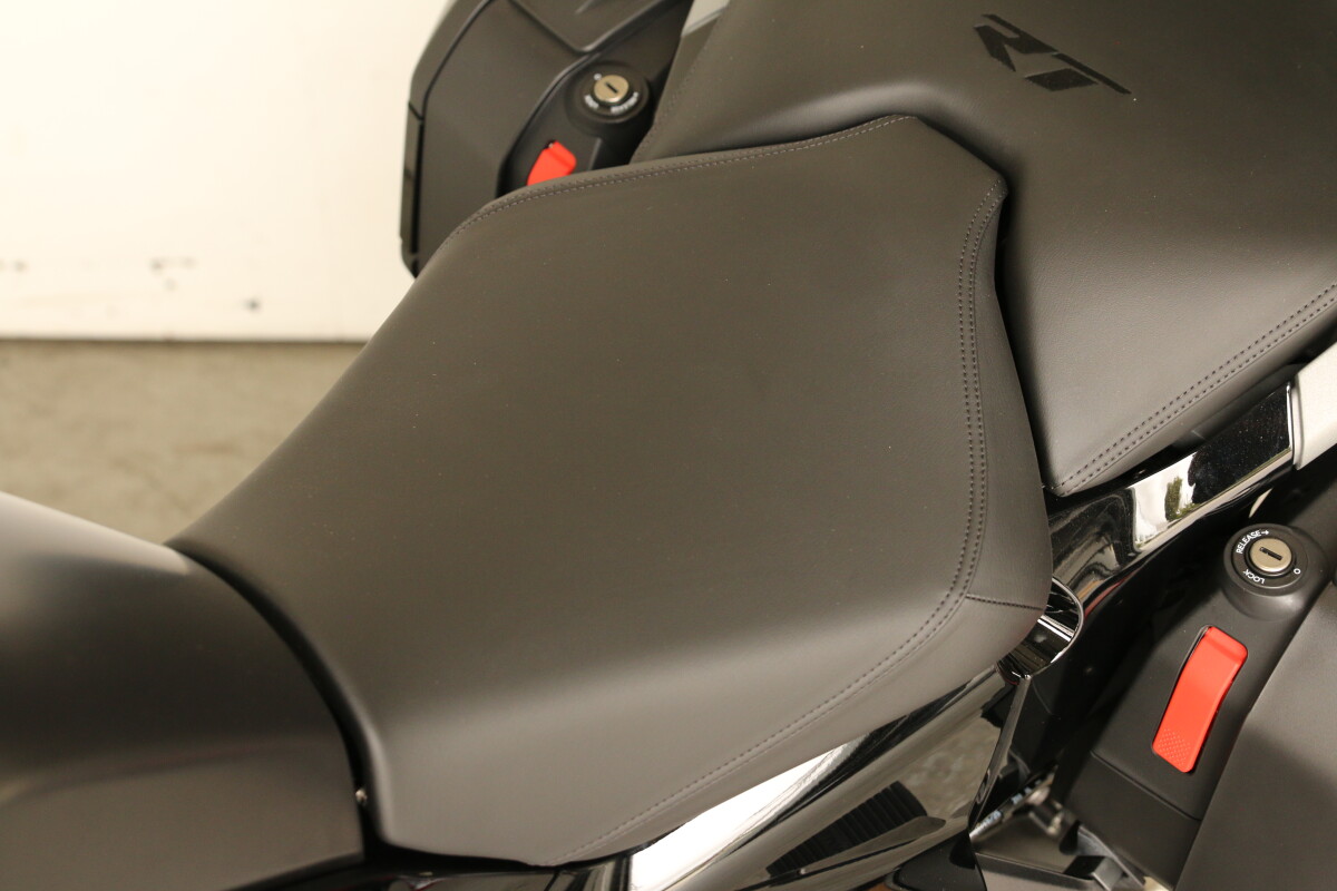 On Sale 2026 BMW R 1300 RT, photo 22