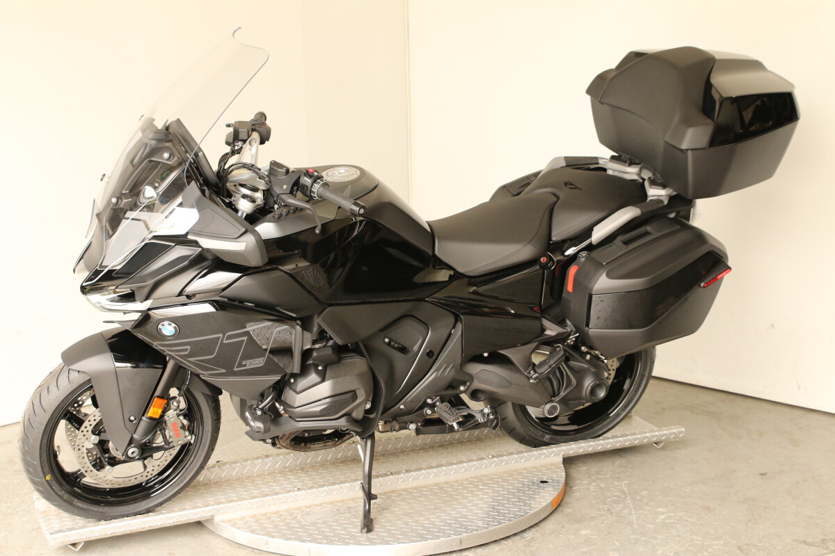 On Sale 2026 BMW R 1300 RT, photo 8