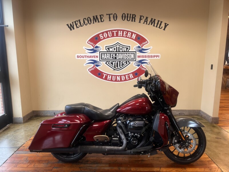 2018 Harley-Davidson® Street Glide® Special Hard Candy Hot Rod Red Flake