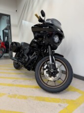 2023 Harley-Davidson® Low Rider® ST - Vivid Black thumb 3
