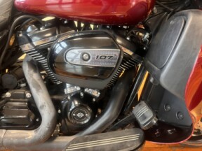 2018 Harley-Davidson® Street Glide® Special Hard Candy Hot Rod Red Flake thumb 2