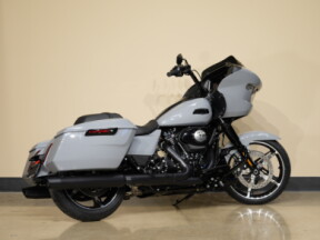 FLTRX 2026 Road Glide™ thumb 3