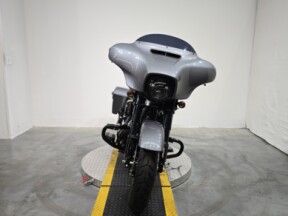 FLHXS 2021 Street Glide® Special thumb 3