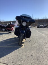 2020 Harley-Davidson® Street Glide®  thumb 2