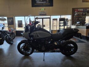 2026 Harley-Davidson® Pan America® 1250 Special thumb 0