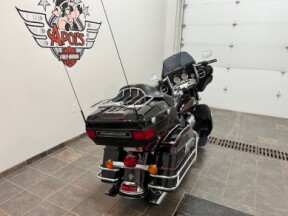 FLHTCU 2011 Electra Glide® Ultra Classic® thumb 2