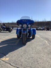 2017 Harley-Davidson® Tri Glide® Ultra  thumb 2