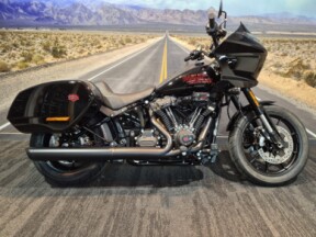 2026 Harley-Davidson® Low Rider® ST Vivid Black Black Trim thumb 3