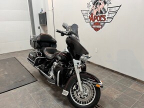 FLHTCU 2011 Electra Glide® Ultra Classic® thumb 3