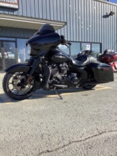 2020 Harley-Davidson® Street Glide®  thumb 1