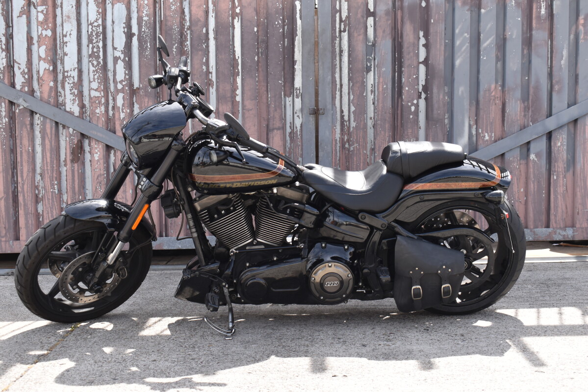 2016 Harley-Davidson® CVO™ Pro Street Breakout® FXSE
