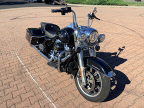 FLHR 2017 Road King® thumb 2