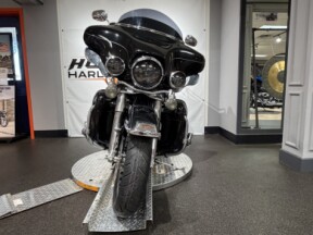 FLHTK 2013 Electra Glide® Ultra Limited thumb 2