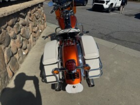 2023 Harley-Davidson® Electra Glide® Highway King HI-FI Orange Birch White thumb 2