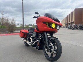 2026 Harley-Davidson® Road Glide® FLTRX Blood Orange thumb 3