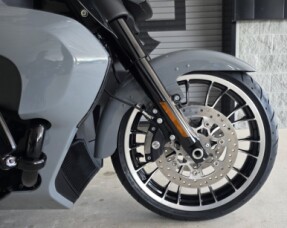 2026 Harley-Davidson® Street Glide 3 Limited thumb 1
