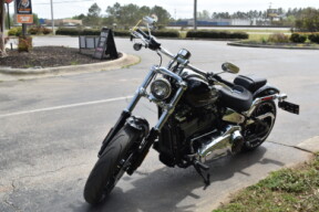 2026 Harley-Davidson Breakout thumb 1