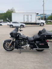 2019 Harley-Davidson® Electra Glide® Ultra Classic® thumb 0
