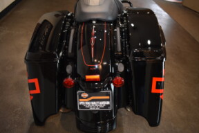 2025 Harley-Davidson® Road King® Special Vivid Black thumb 2
