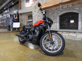 Harley-Davidson® Nightster Special® 2026 RH975S BLOOD ORANGE thumb 3