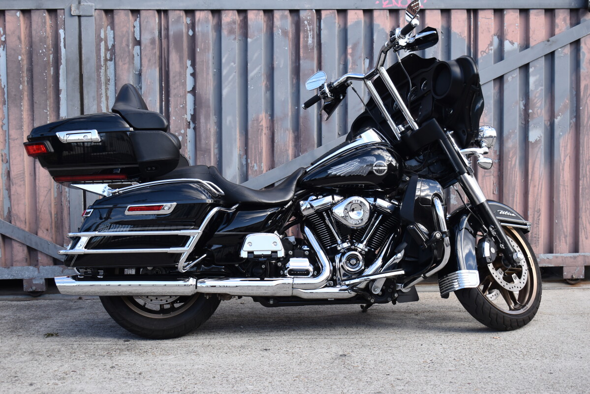 2017 Harley-Davidson® Electra Glide® Ultra Classic® FLHTCU