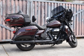 2022 Harley-Davidson® Ultra Limited FLHTK thumb 1