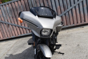 2023 Harley-Davidson® CVO™ Street Glide® FLHXSE thumb 0