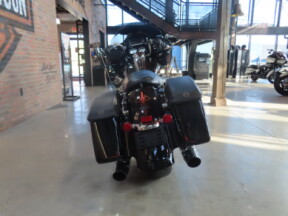 2017 Harley-Davidson® Road Glide® Special FLTRXS thumb 0