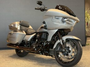 【中古車情報】2023YM FLTRXSE DARK PLATINUM (管理番号：950935)/西東京店 thumb 2