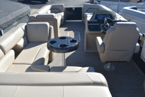 2026 Sweetwater 2286 CSE Tritoon ~200HP Yamaha +  $10,000 in Custom Options thumb 3