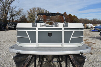 2026 Godfrey Sweetwater 2286 SB ~175HP Yamaha+ & $19,000 in custom options