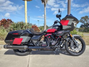 Harley-Davidson® CVO™ Road Glide™ ST 2025 thumb 3