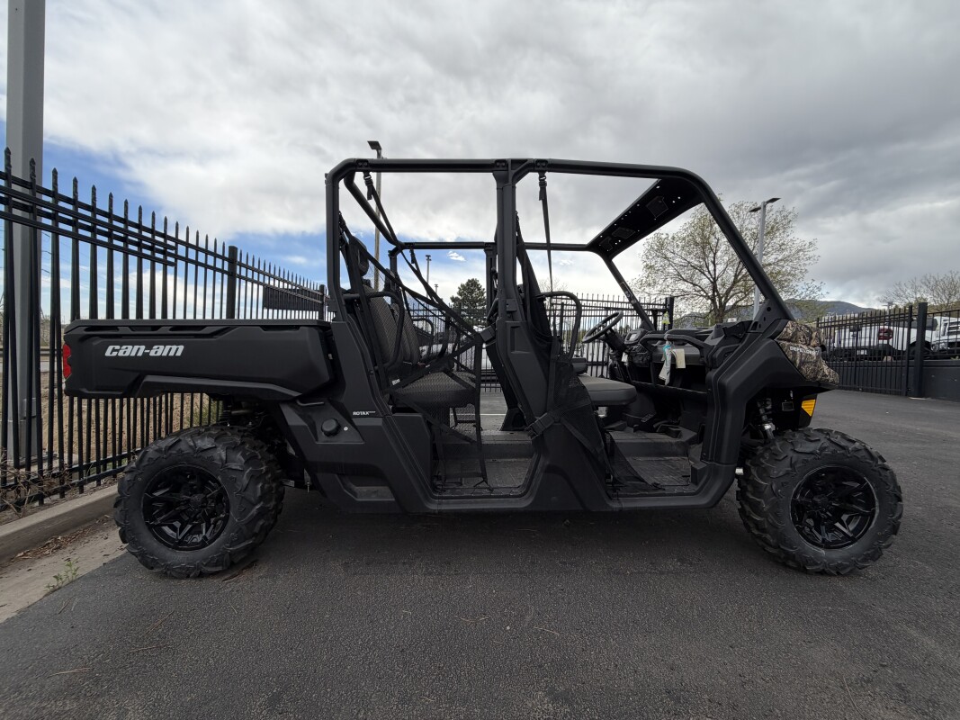 2023 Can-Am Defender Max DPS™ HD9, photo 6