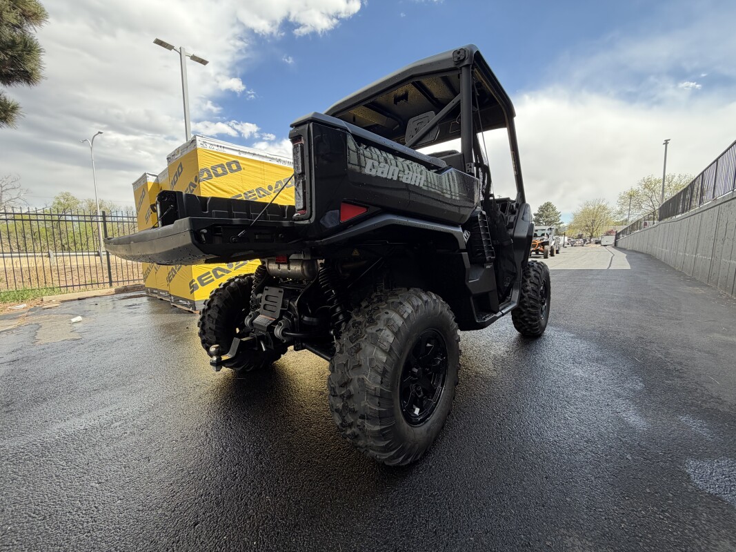 2026 Can-Am Defender XT HD11, photo 8