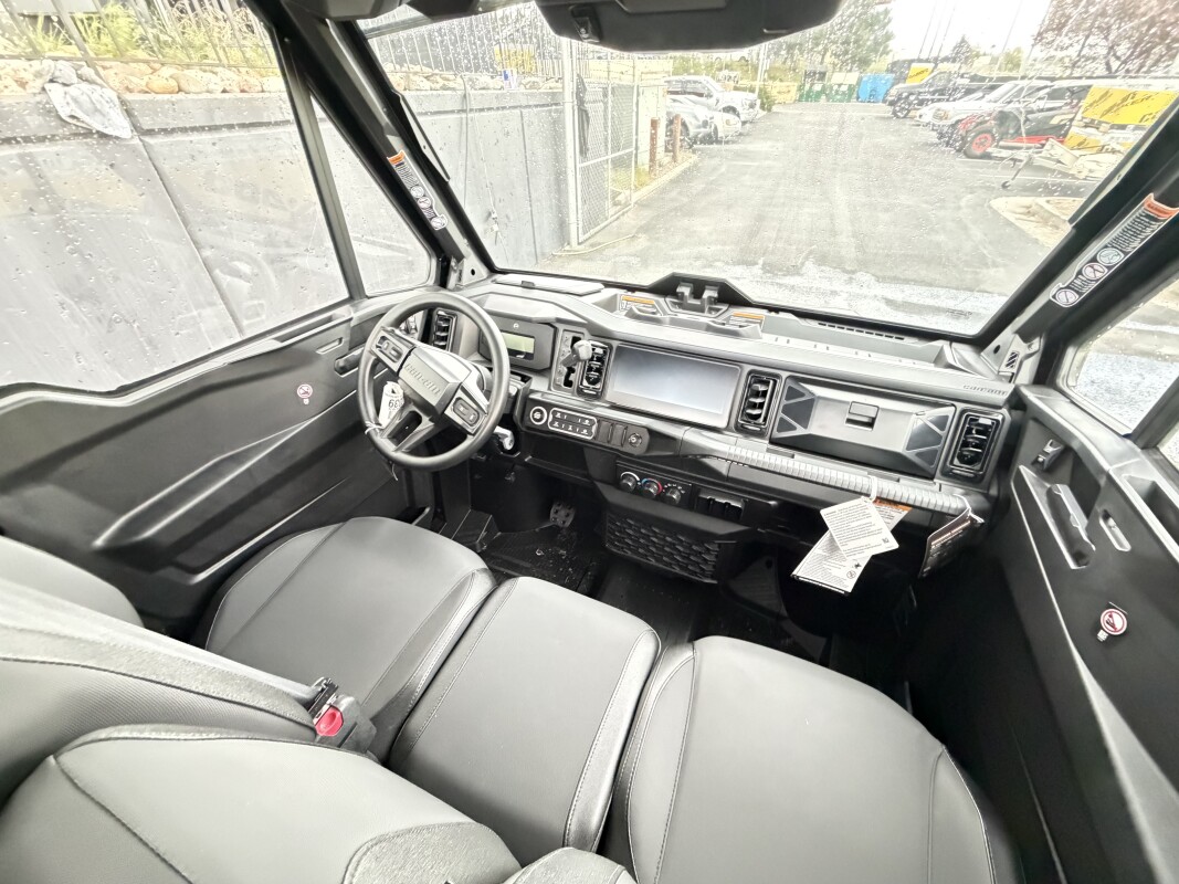 2026 Can-Am Defender MAX XT CAB HD11, photo 22