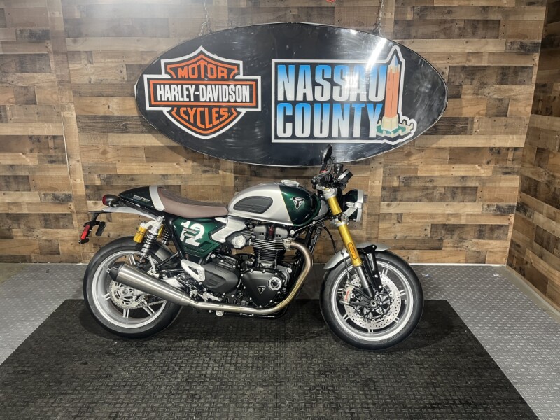 2027 Speed Twin 1200 Cafe Racer Edition Aluminium Silver / Competition Green