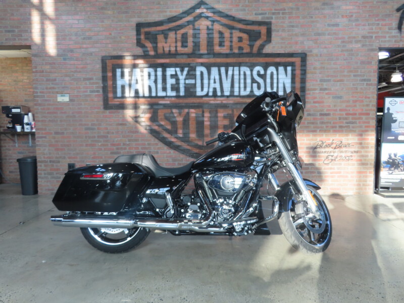 2025 Harley-Davidson® Street Glide® FLHX