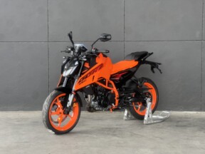 2024 KTM 390 DUKE ORANGE thumb 2