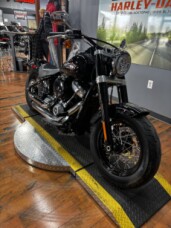 2021 Harley-Davidson® Softail Slim® BLACK thumb 0