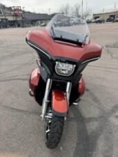 2025 Harley-Davidson® Street Glide® Ultra thumb 2