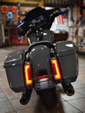 2026 Harley-Davidson® Street Glide® Dark Billiard Gray Chrome Trim thumb 1