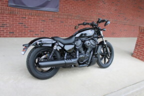 2025 Harley-Davidson® Nightster® Vivid Black thumb 2