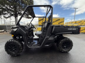 2026 Can-Am Defender HD9 thumb 0
