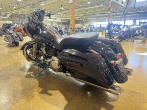 Harley-Davidson® Street Glide® Special 2017 FLHXS BLACK thumb 0