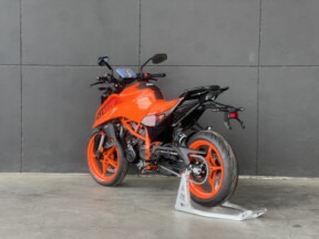 2024 KTM 390 DUKE ORANGE thumb 0