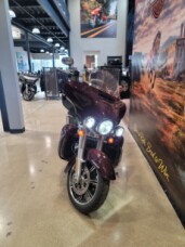 2021 Harley-Davidson<sup>®</sup> Ultra Limited Midnight Crimson FLHTK thumb 1