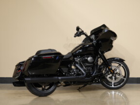 FLTRX 2026 Road Glide™ thumb 3